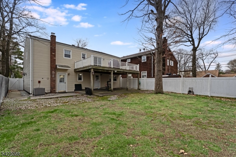 760 Summit Rd
