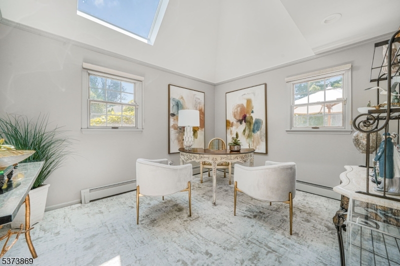 22 Fawn Dr