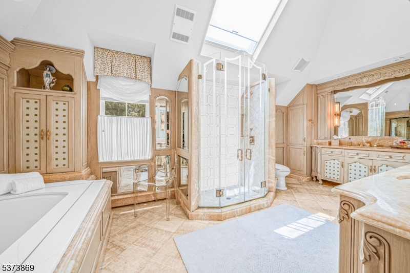 22 Fawn Dr