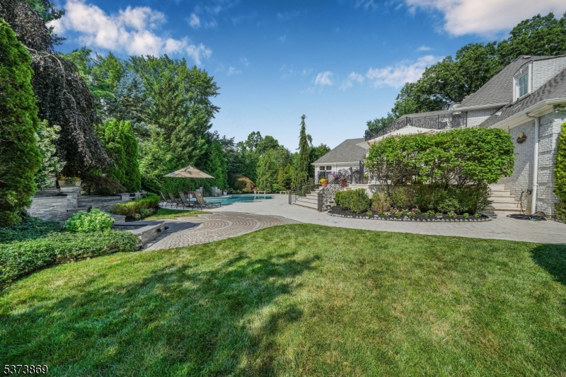 22 Fawn Dr