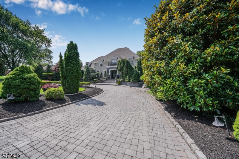 22 Fawn Dr