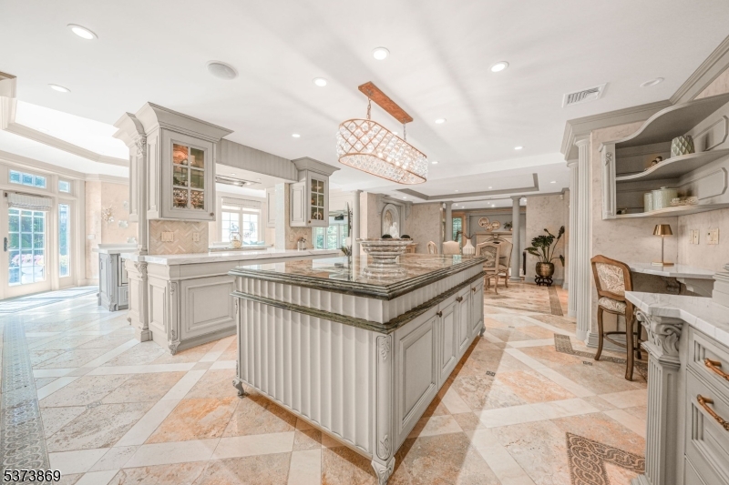 22 Fawn Dr