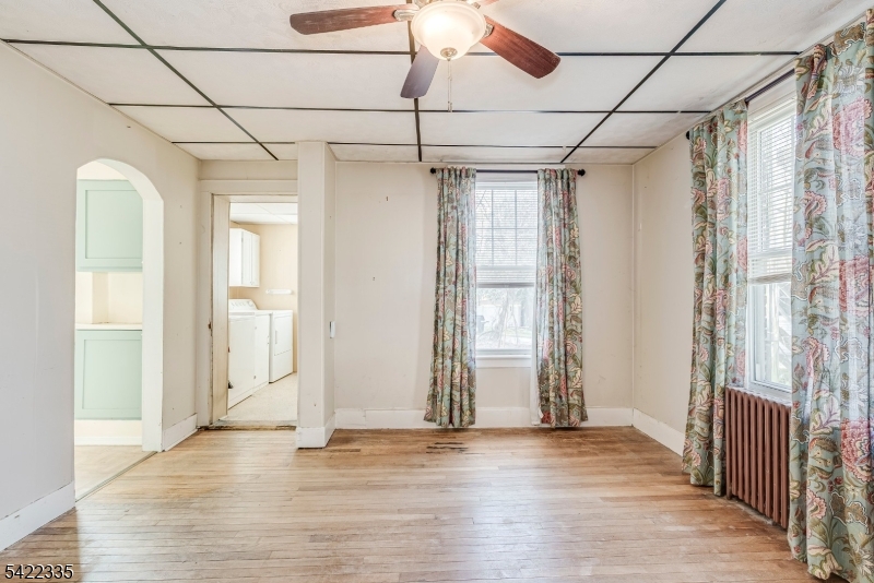 101 Madison St