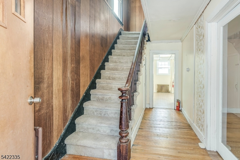 101 Madison St