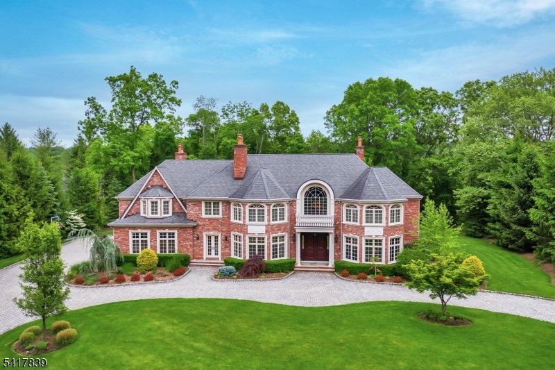 22 Sunset Ln