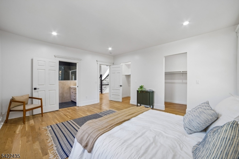 60 Stanley Rd
