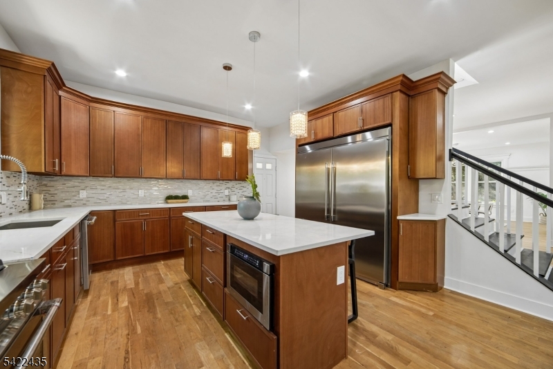 60 Stanley Rd