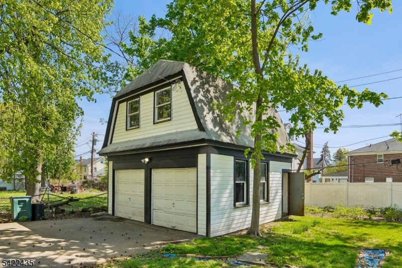 60 Stanley Rd