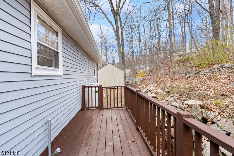 67 Breakneck Rd