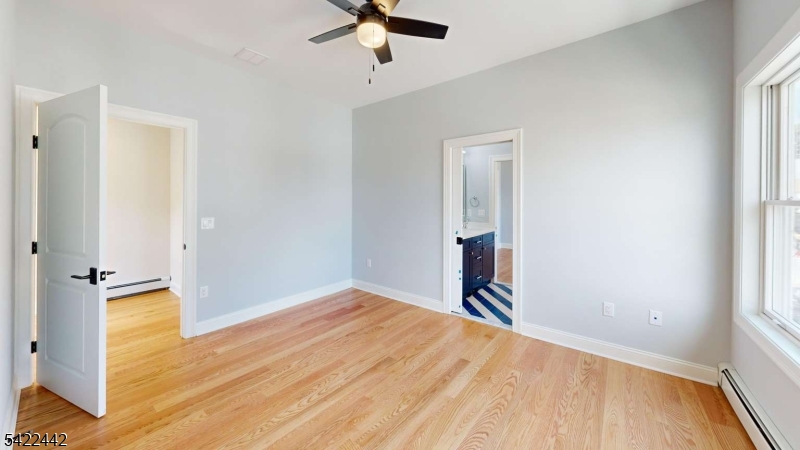 376 5Th Ave