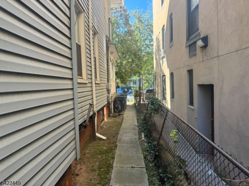 68 Danforth Ave