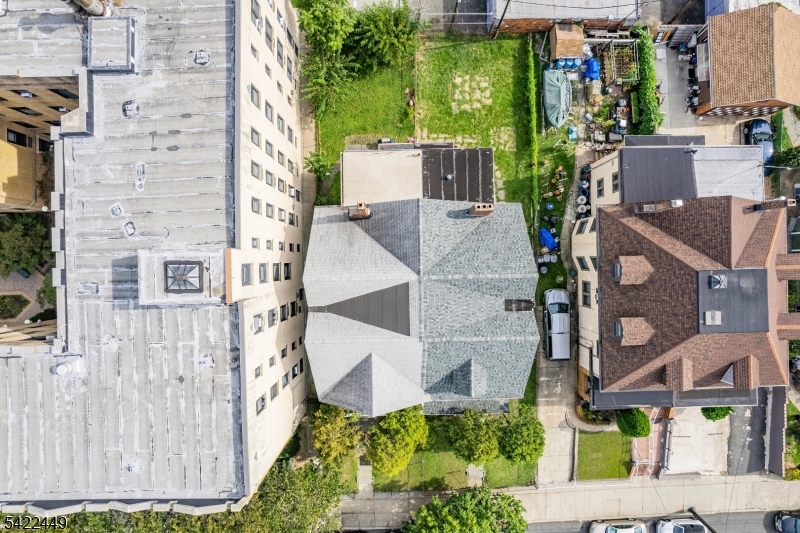 68 Danforth Ave