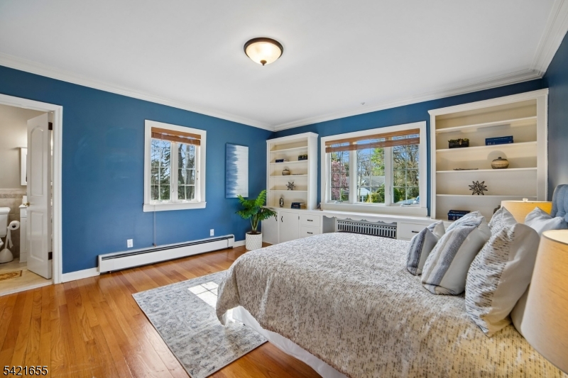 5 Witherspoon Rd
