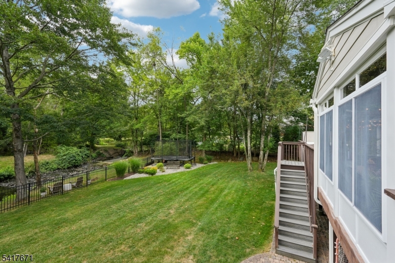 1015 High Mountain Rd