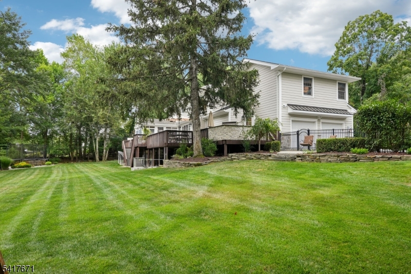 1015 High Mountain Rd