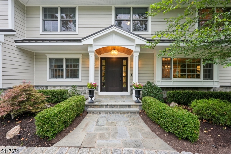 1015 High Mountain Rd