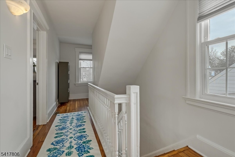 235 Waverly Pl