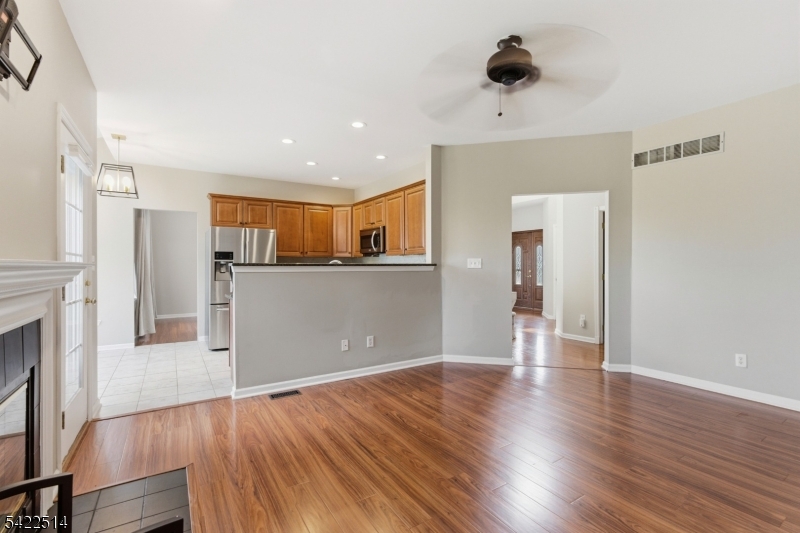 1211 Burrows Drive