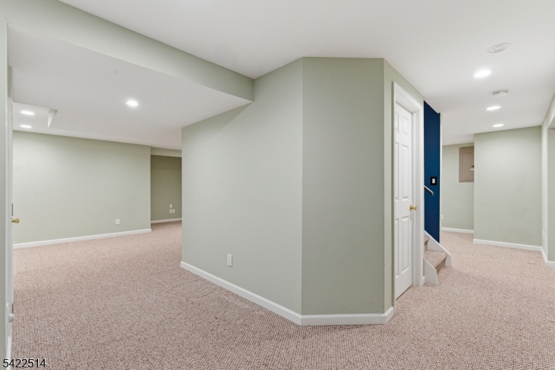 1211 Burrows Drive