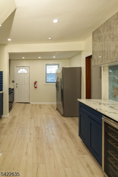 1149 Margaret St