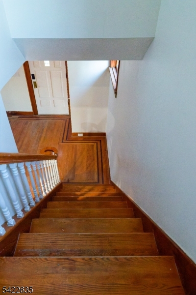 1149 Margaret St