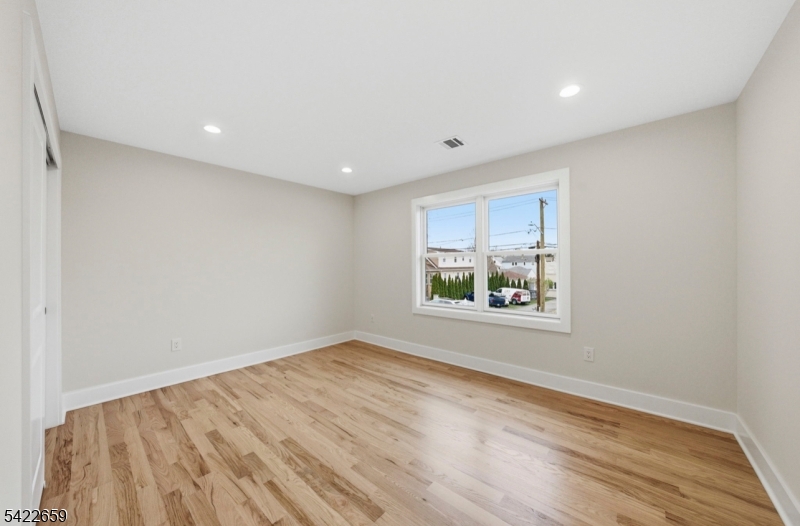 488 Dewey Ave #B