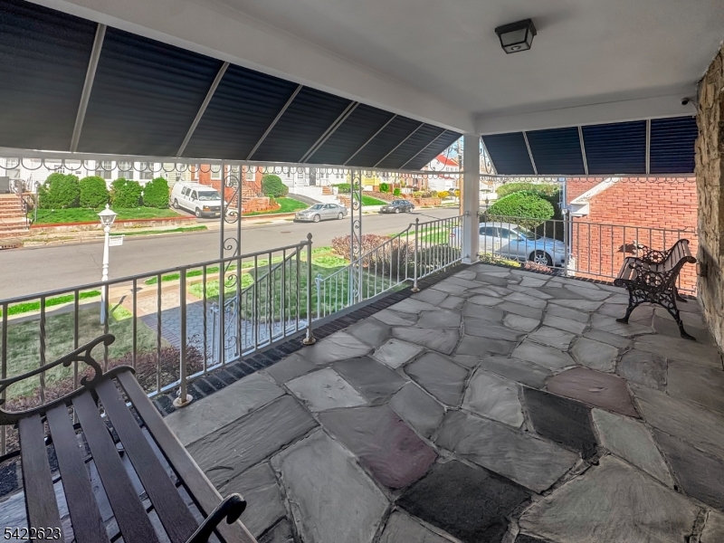 142 Bailey Ave
