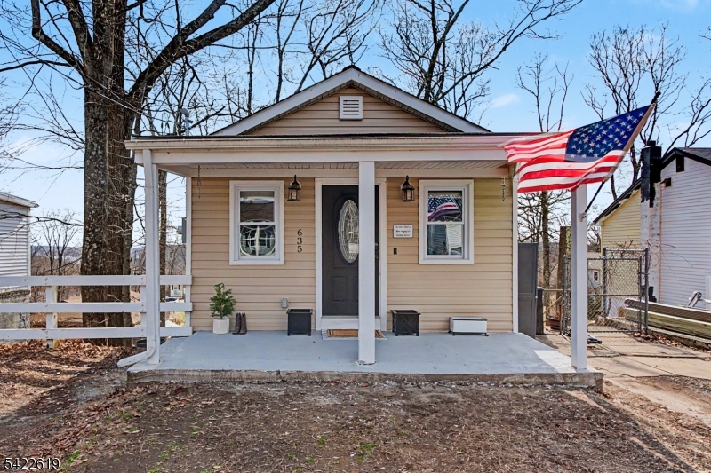 635 Brooklyn Mountain Rd
