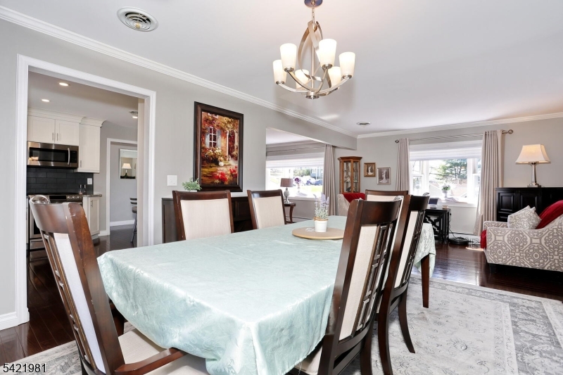 26 Scrivani Dr