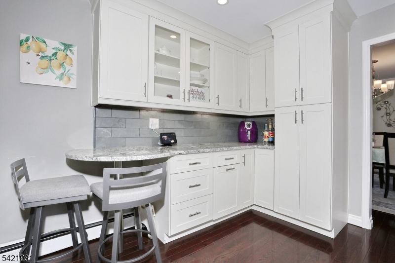 26 Scrivani Dr