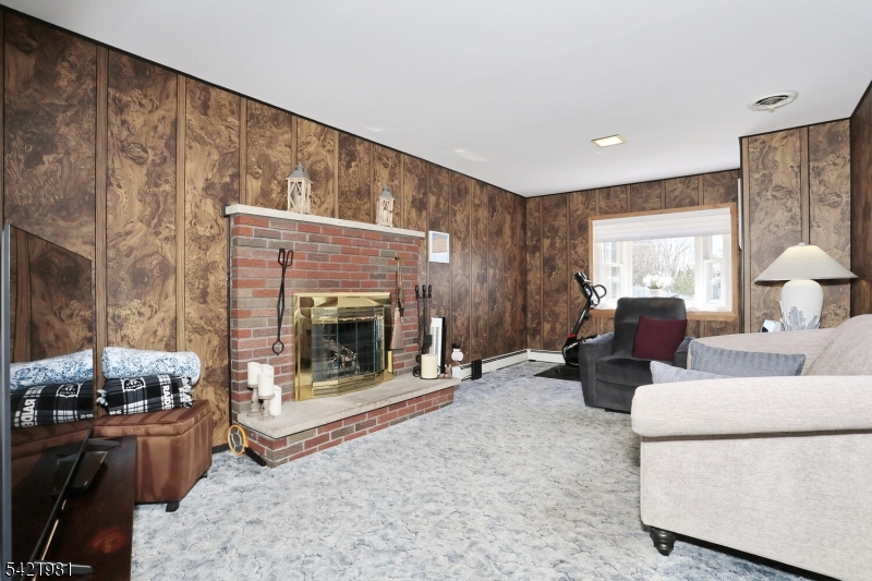 26 Scrivani Dr