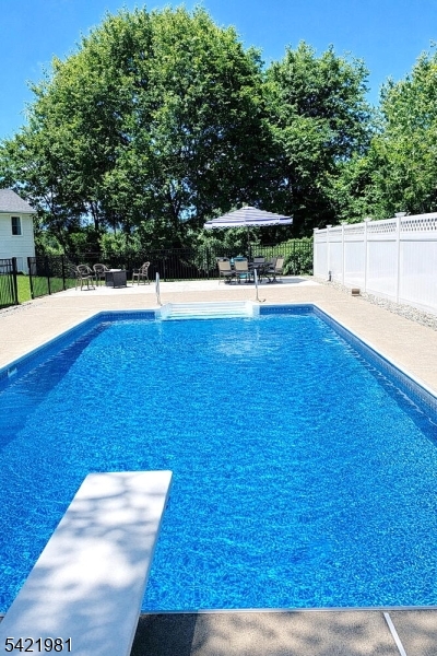 26 Scrivani Dr