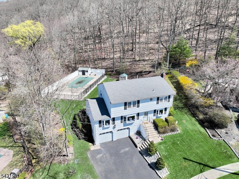 26 Scrivani Dr