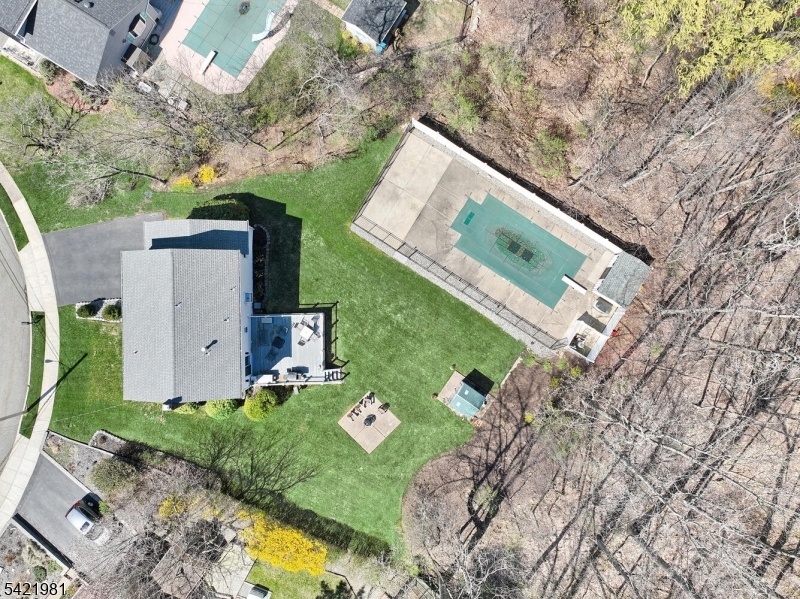 26 Scrivani Dr