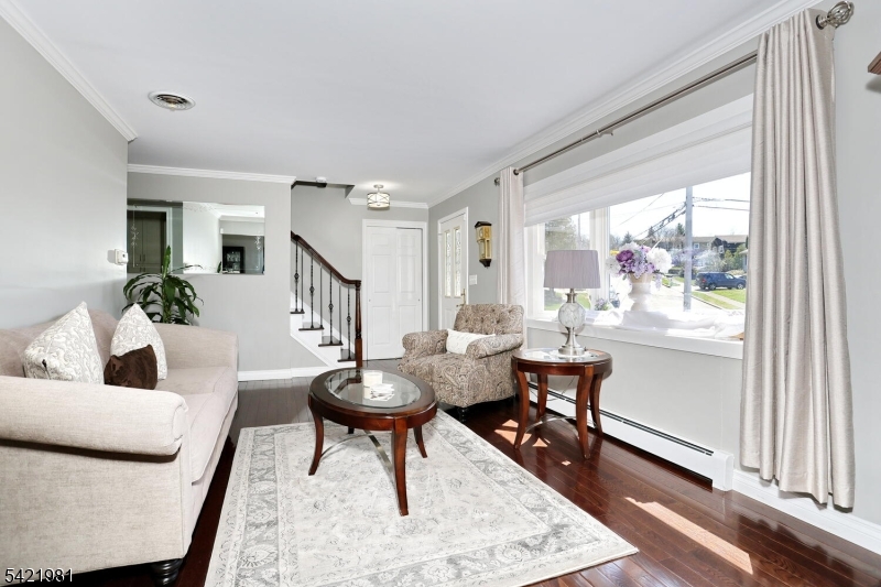 26 Scrivani Dr