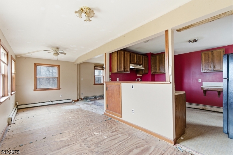 196 West Owassa Turnpike