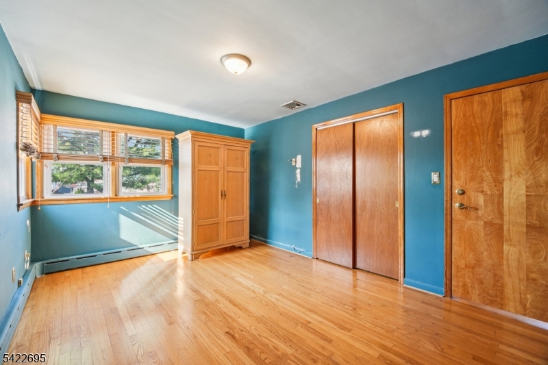 151 Arlington Blvd