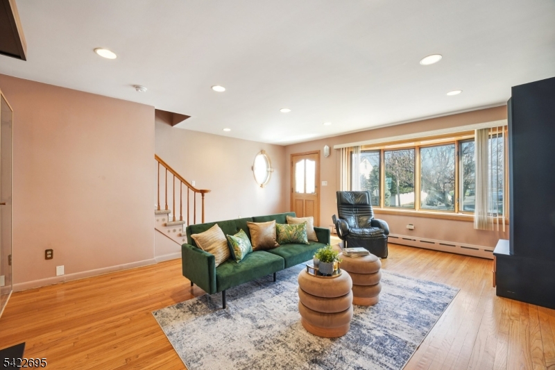 151 Arlington Blvd