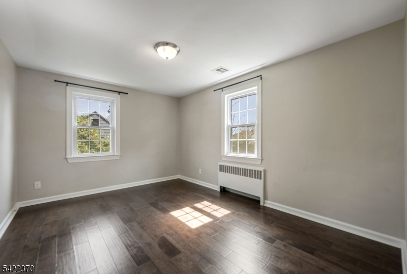 28 Princeton Pl