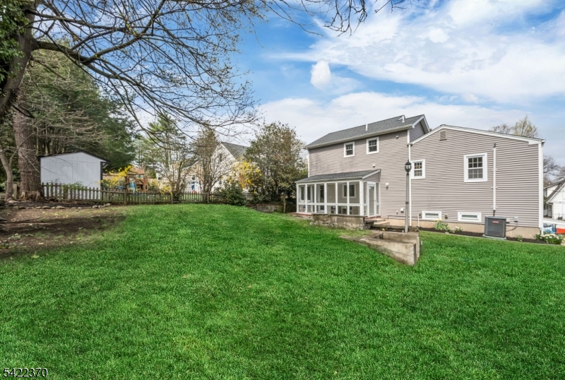 28 Princeton Pl