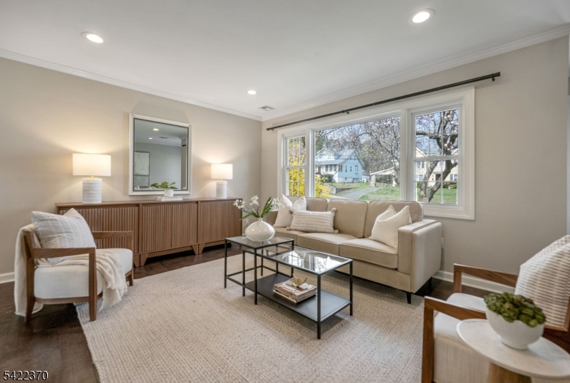 28 Princeton Pl