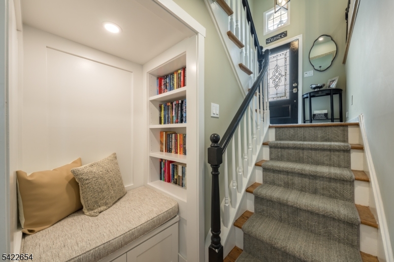 209 Northfield Rd