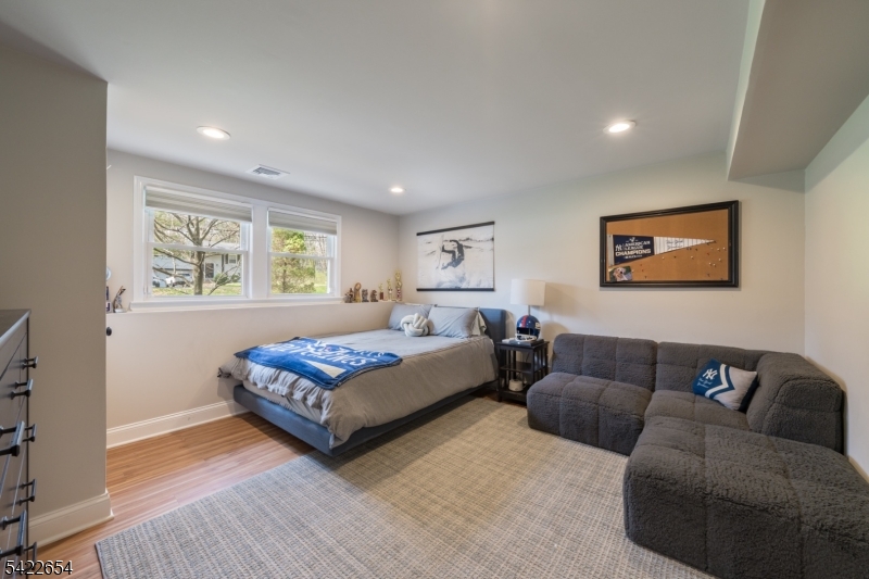 209 Northfield Rd