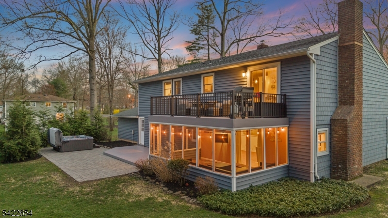 209 Northfield Rd