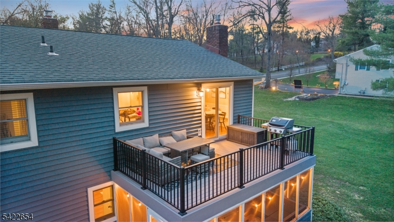 209 Northfield Rd