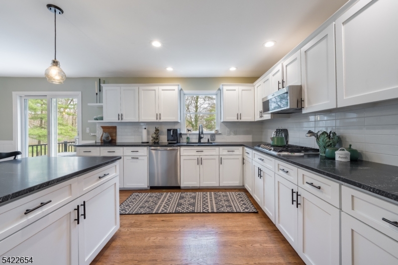 209 Northfield Rd