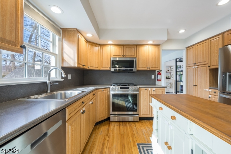 1 Radcliffe Dr