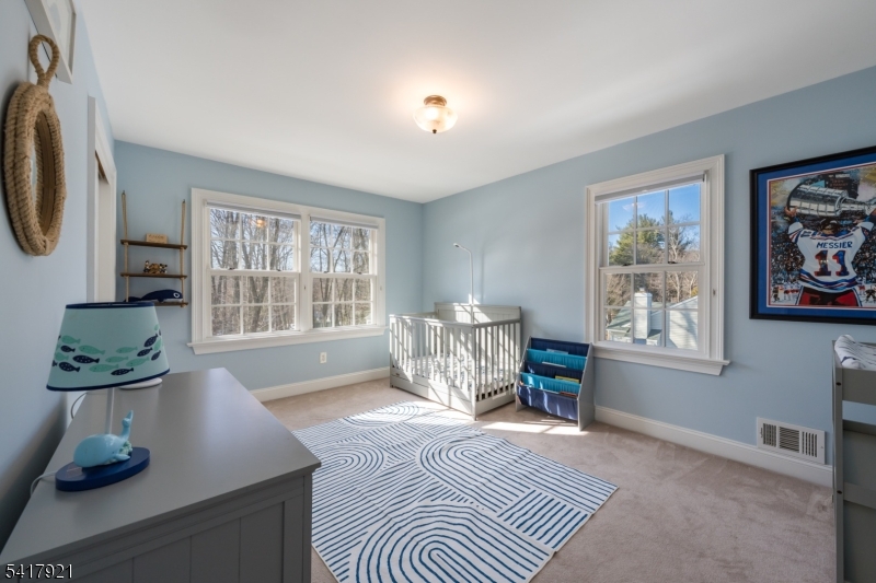 1 Radcliffe Dr