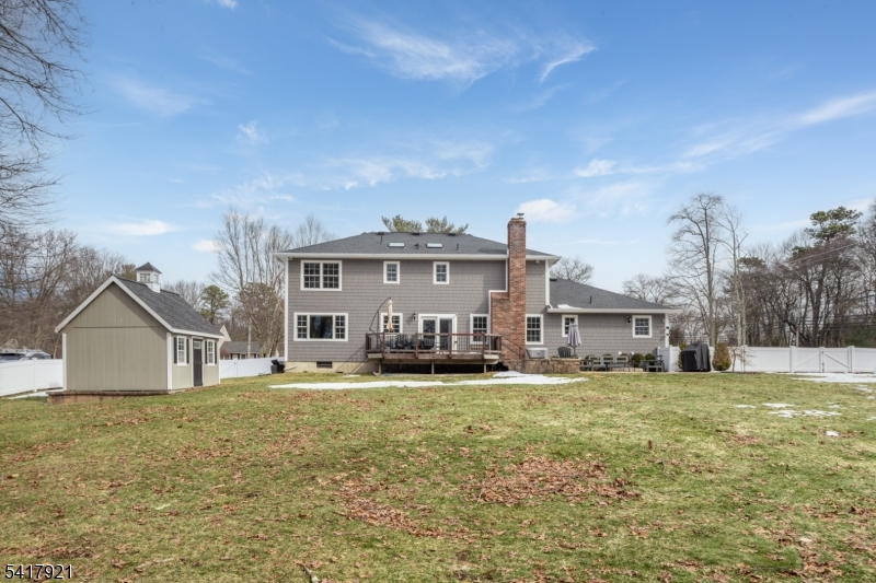1 Radcliffe Dr