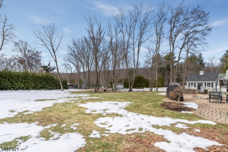 1 Radcliffe Dr